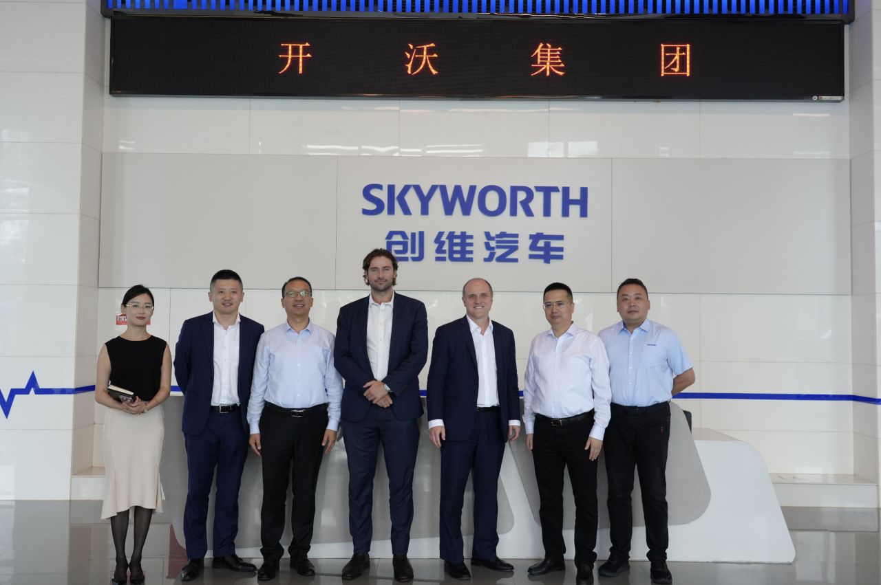 Австралискиот генерален конзул во Шангај ја посети SKYWELL Group за заеднички да го истражи глобалниот развој на нови енергетски возила